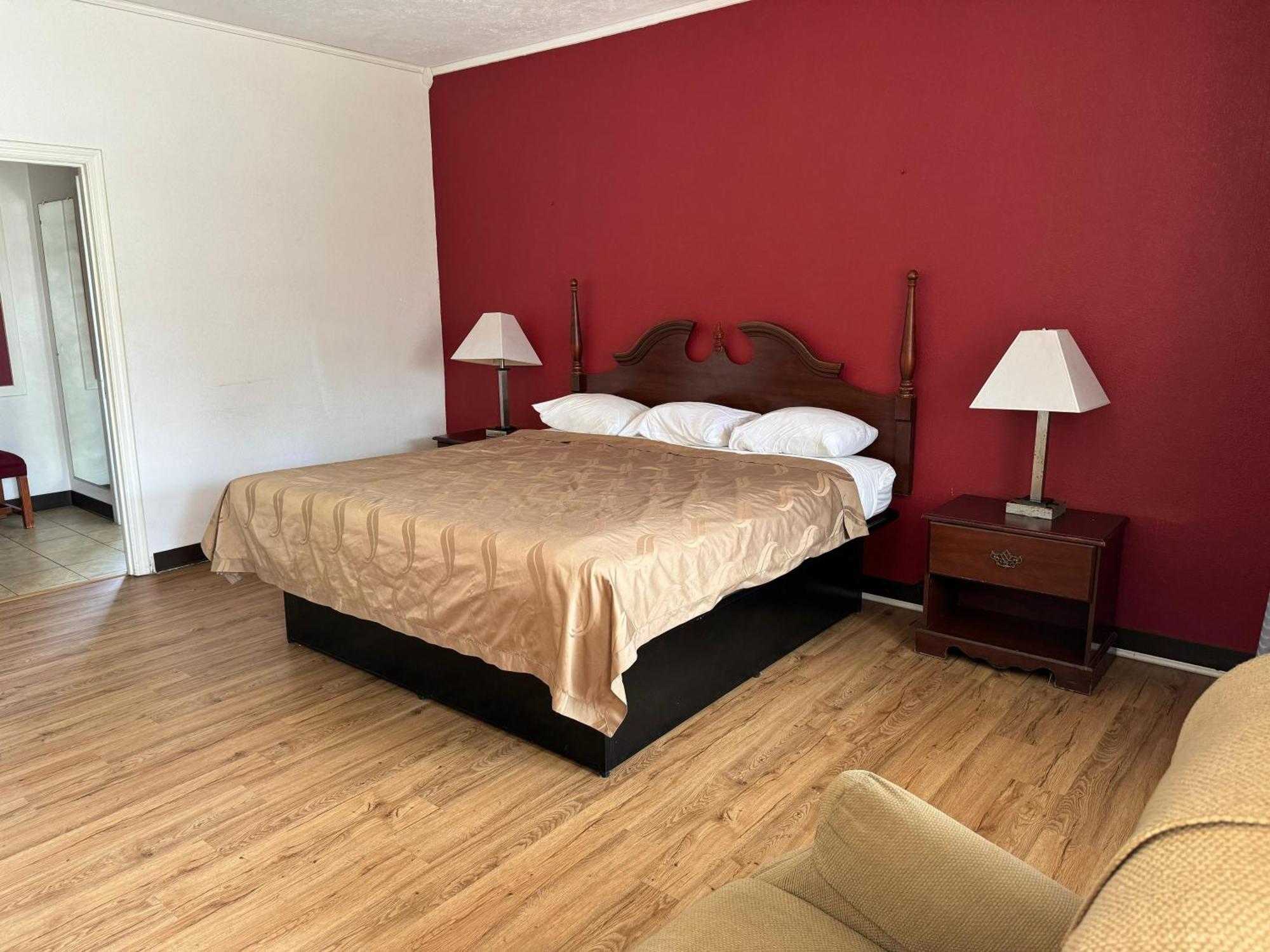 Travel Inn By Oyo Danville Us-29 Exteriér fotografie
