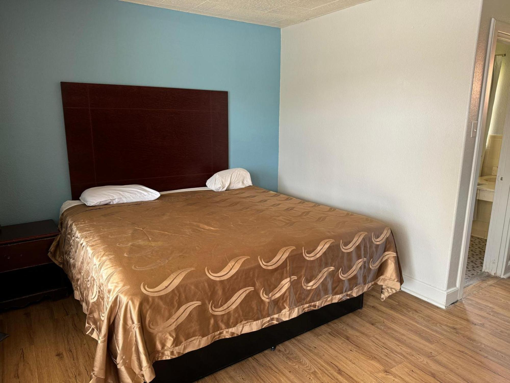 Travel Inn By Oyo Danville Us-29 Exteriér fotografie